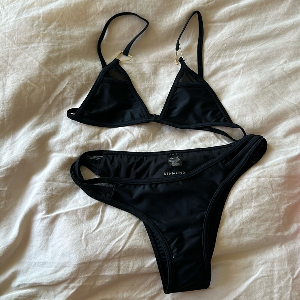 Diamond supply co black bathing suit